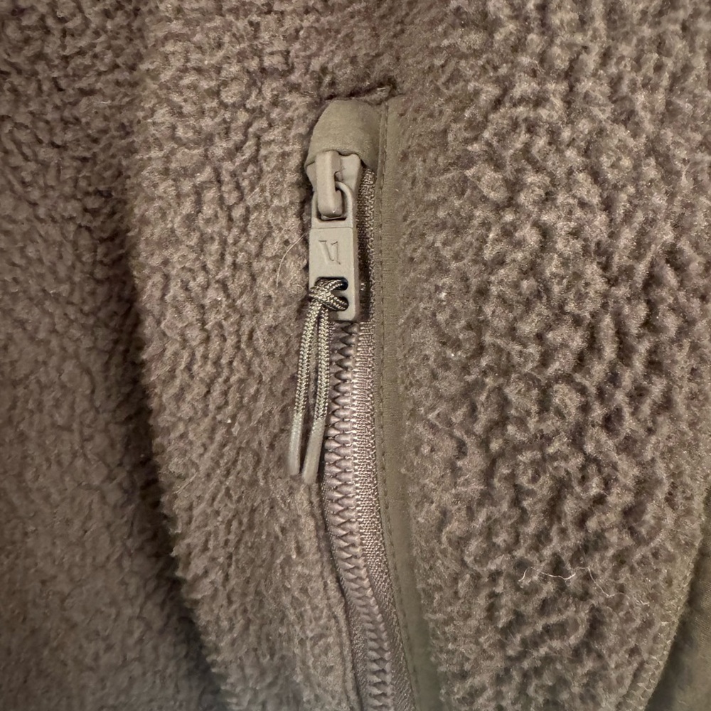 Vuori, Women’s Alpine Jacket, Size Small, Java - image 8